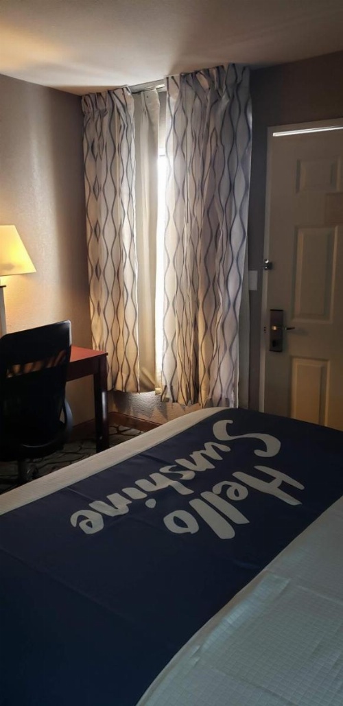 Days Inn by Wyndham Des Moines-West Clive image 18