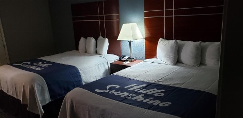 Days Inn by Wyndham Des Moines-West Clive image 26