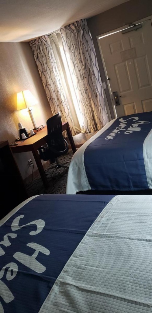 Days Inn by Wyndham Des Moines-West Clive image 27
